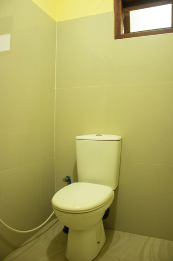 Bathroom 3, Leon Lakeside Hotel, Katharagama