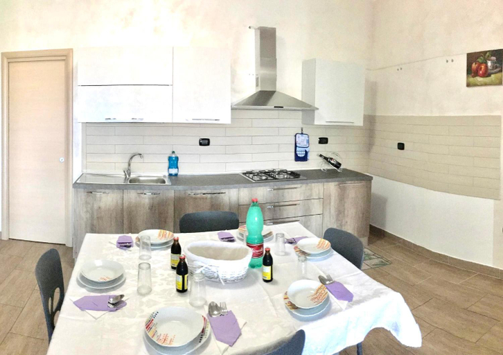 Others 4, Casa Vacanze e Fitta Camere San Nico, Cosenza