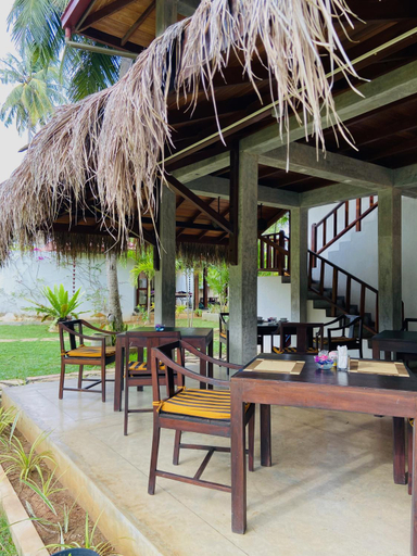 Food & Drinks 4, Sanjis The Seaside Cabanas Hotel, Tangalle