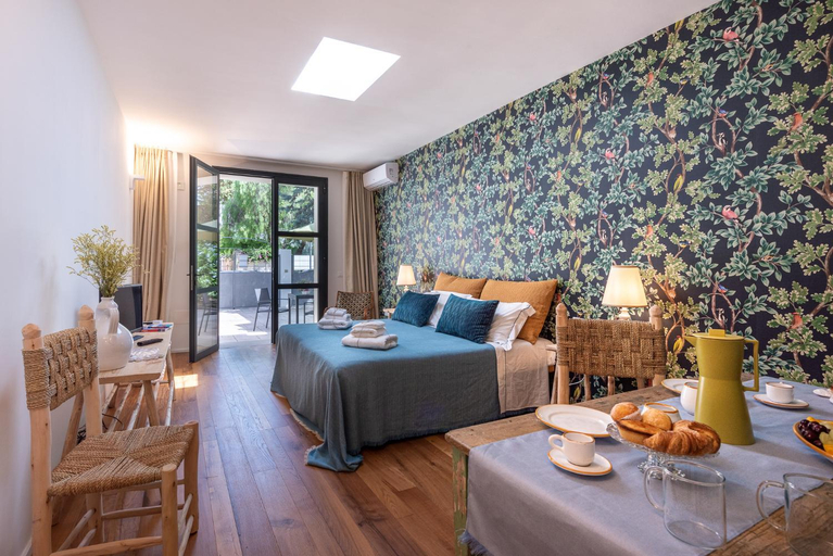 Others 4, B&B Lu Cuccuviu, Lecce