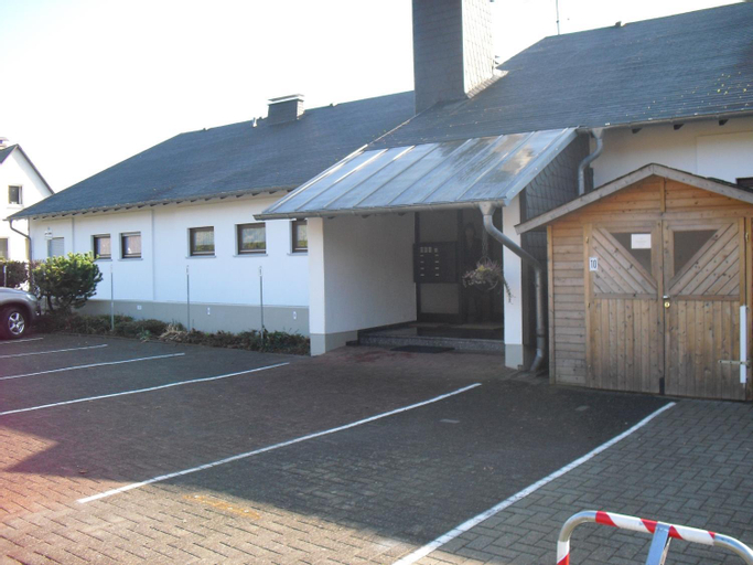 Exterior 14