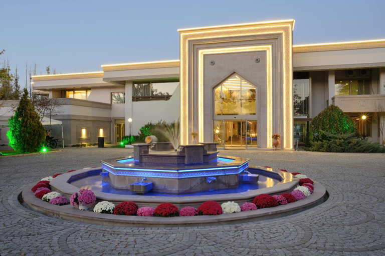 Agacli Hotel, Merkez