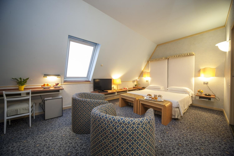 Bedroom 9