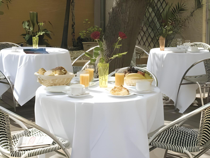 Food & Drinks 2, Residence Moderne, Hérault