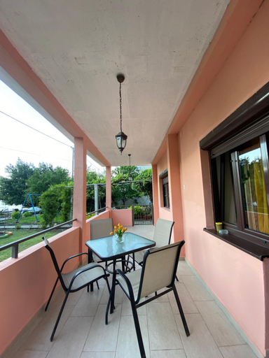 Others 3, Apartments Vido