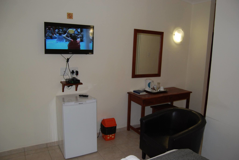 Others 5, Bhedu Berry Lodge, Bulawayo