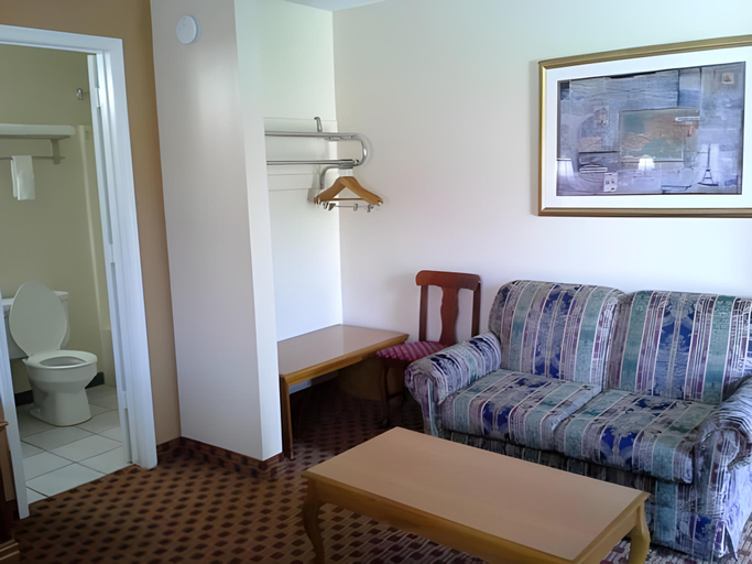 Others 3, Regency 7 Motel, Washington