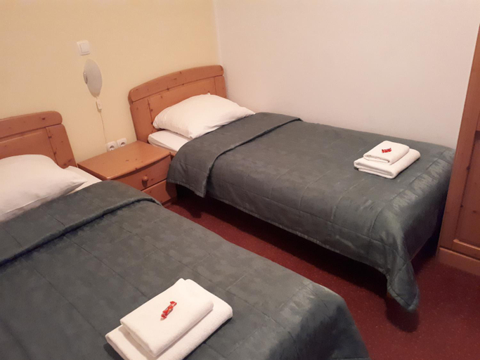 Bedroom 2, Hotel Rakov Skocjan, Cerknica