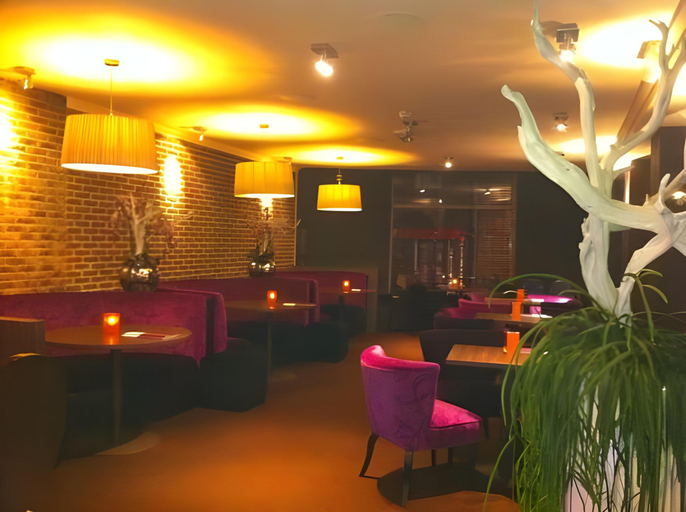 Food & Drinks 3, Hotel Bella Ciao