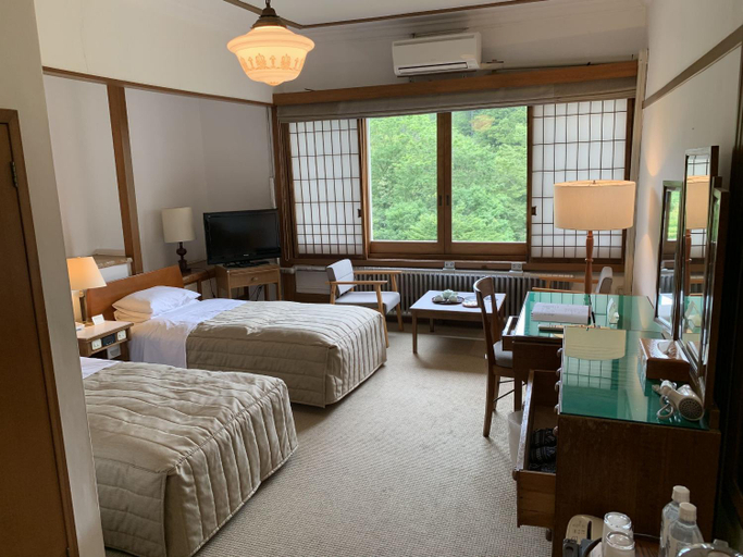 Bedroom 16