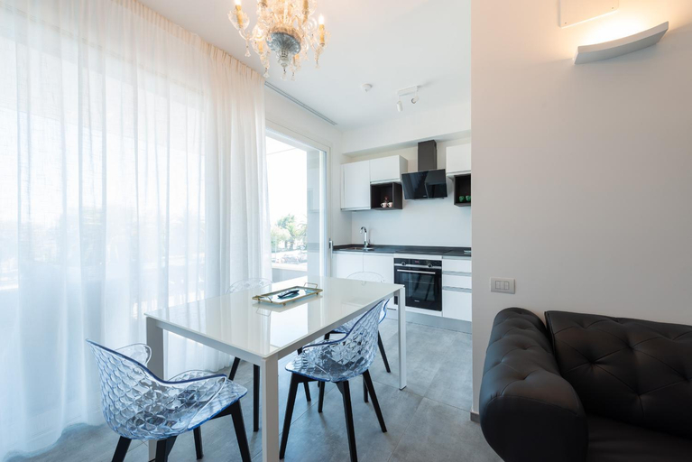 Others 2, Karma Resort, Ascoli Piceno