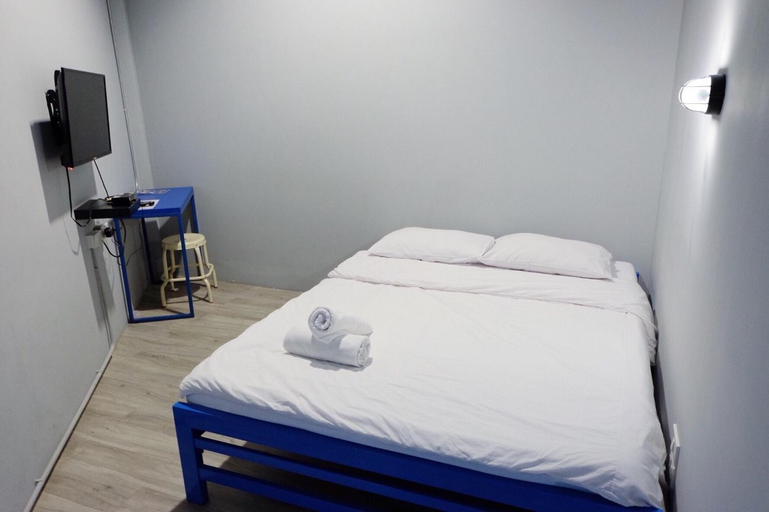 Bedroom 16