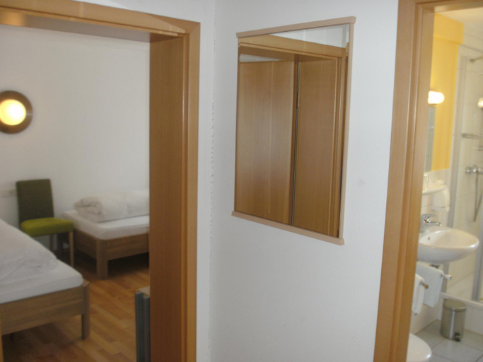 Bedroom 3, Gasthof Hosbein, Bodenseekreis