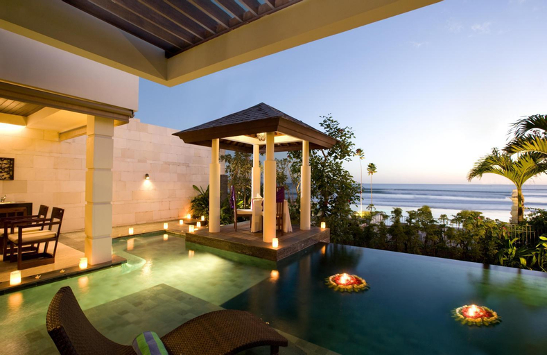 Swimming Pool 11