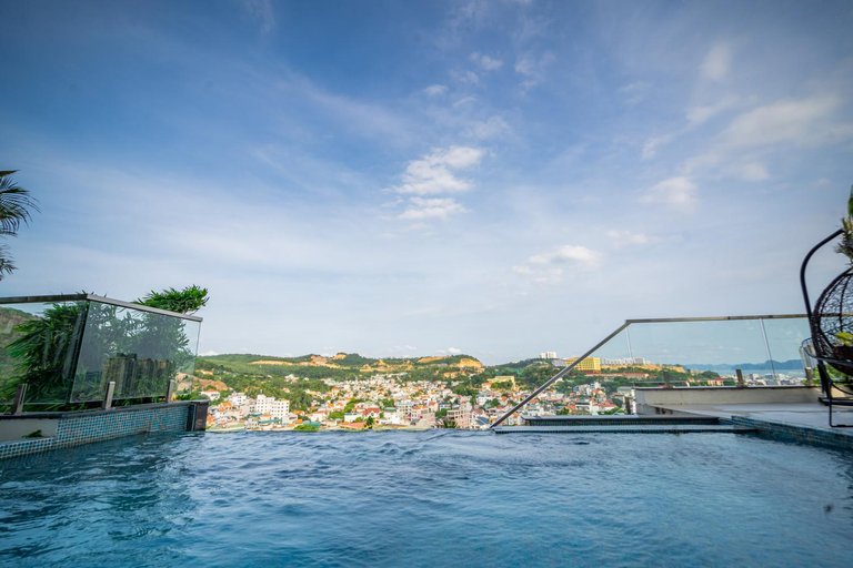 Sport & Beauty 2, SALLY HUONG VILLA - Venue Travel, Hạ Long