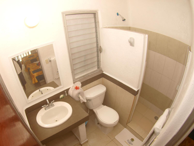 Bathroom 3, Hotel Rio Balsas, Manzanillo