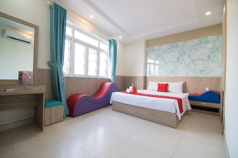 Bedroom 14