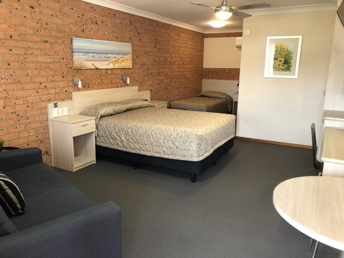 Bedroom 5