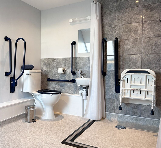 Bathroom 4, Harbour Stays - Ocean Square, Pembrokeshire