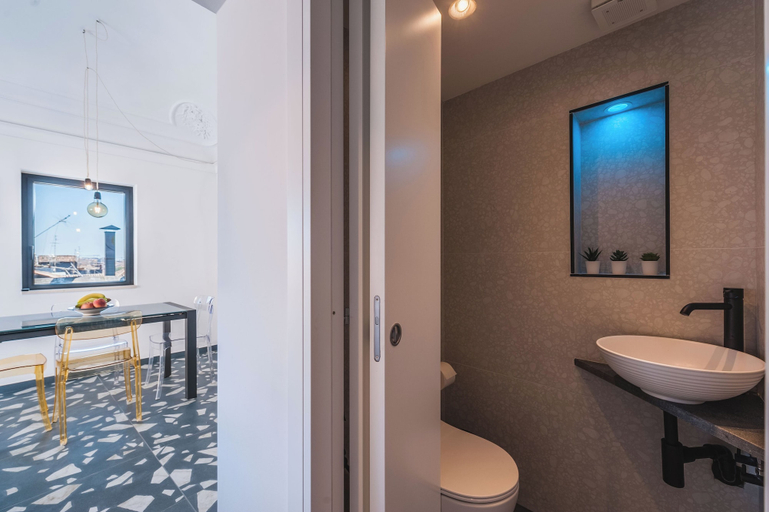 Bathroom 2, Grimaldi Terrace Apts by Wonderful Italy, Catania