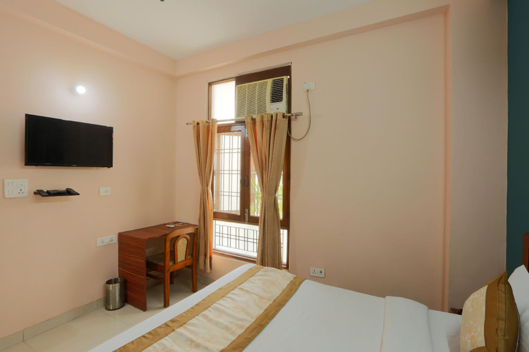 Bedroom 12