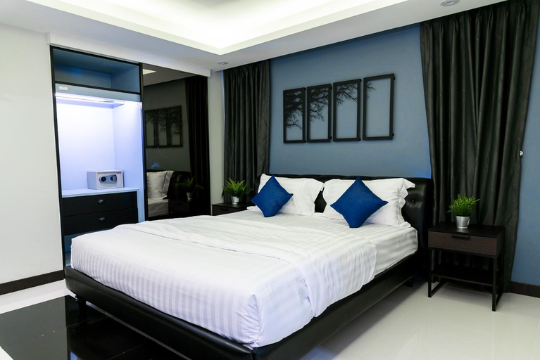 Bedroom 21