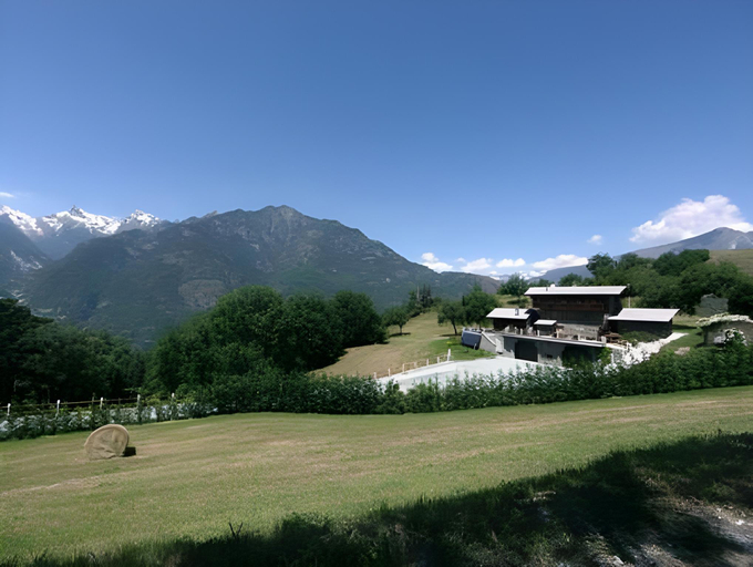 Others 5, La Majon de Fohten, Aosta