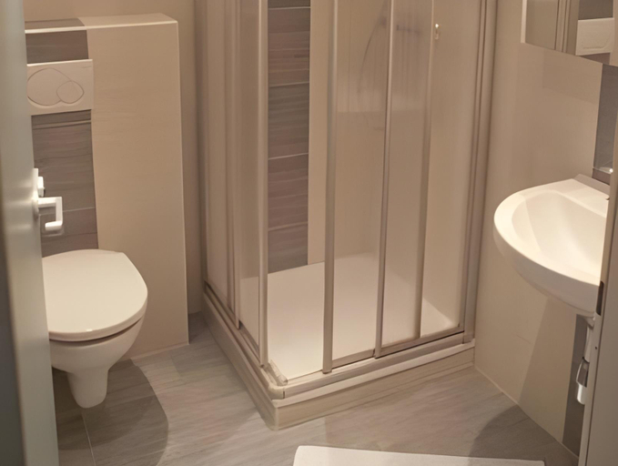 Bathroom 3, Hotel Fantur, Villach Land
