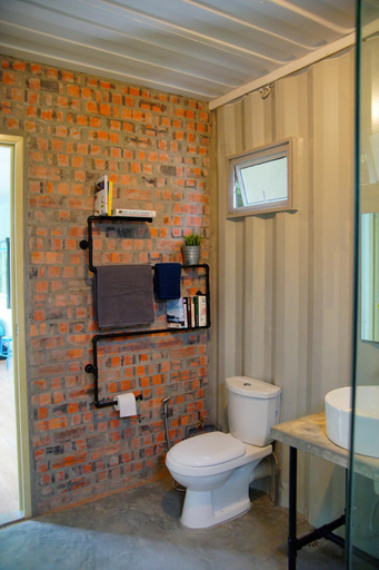 Bathroom 15