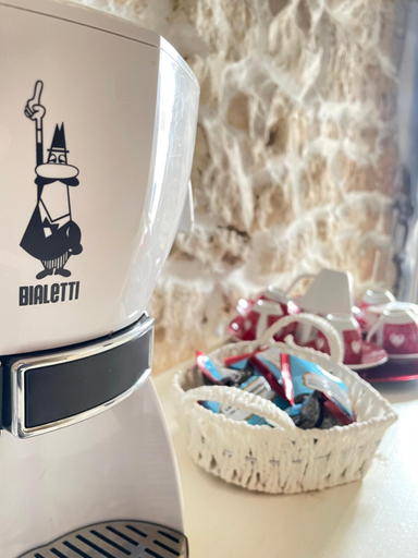 Others 5, Casa Mimmo, Brindisi