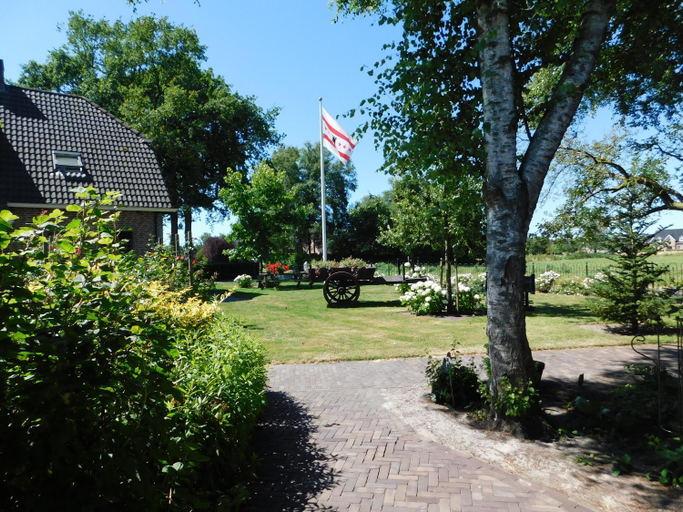 Others 5, De Veldeling, Hoogeveen