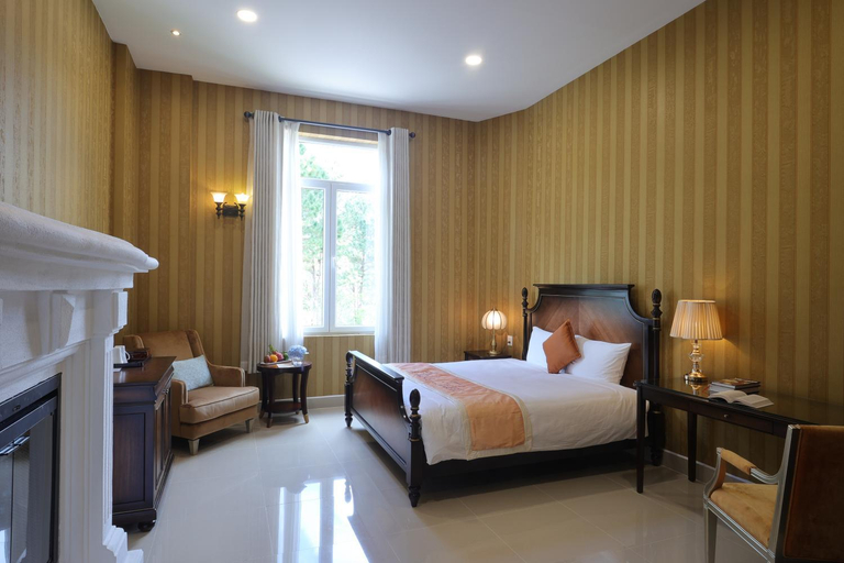 Bedroom 15