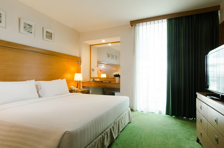 Bedroom 13