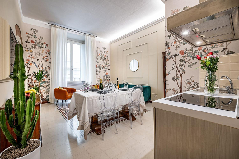 Food & Drinks 4, THREE APARTMENTS Via Roma, Florence