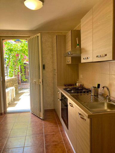 Others 3, Serendipity Apartment, Messina