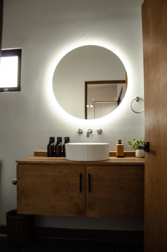 Bathroom 15