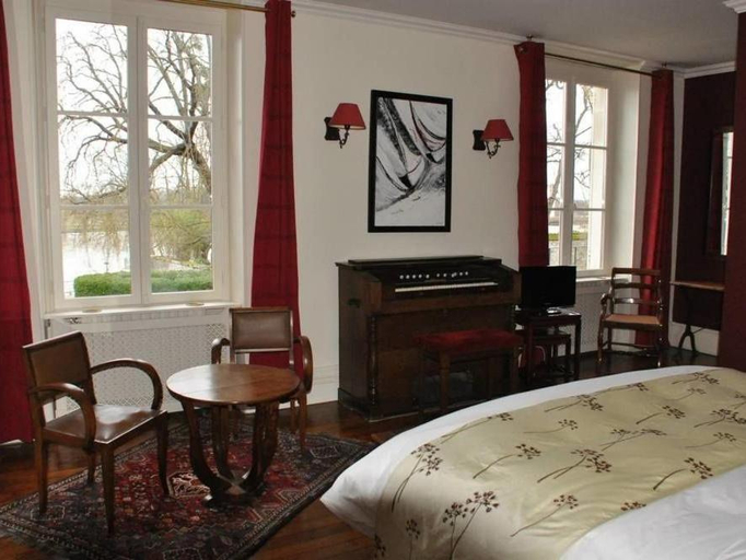 Bedroom 13