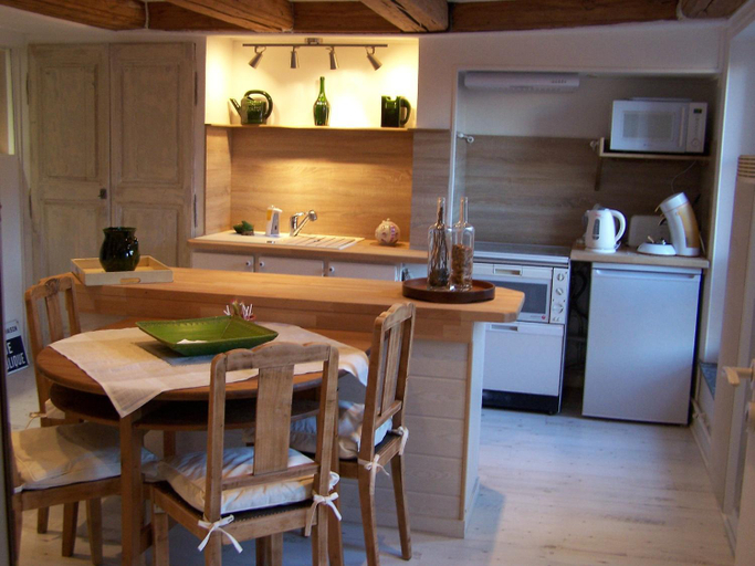 Dining Room 15