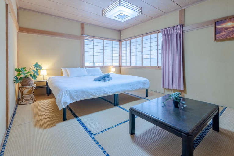 Bedroom 3, Sakurasou Lodge, Nozawaonsen