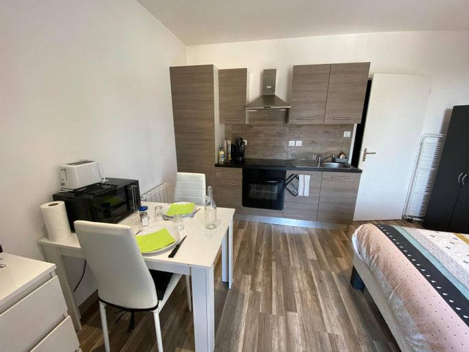 Dining Room 16