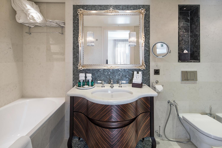 Bathroom 5