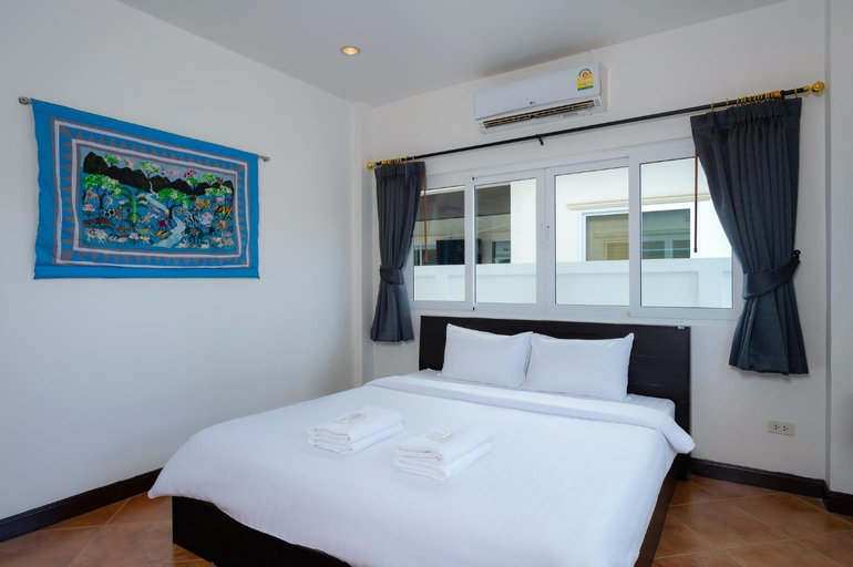 Bedroom 6