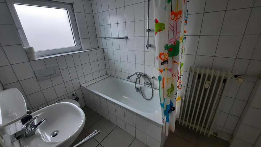 Bathroom 8