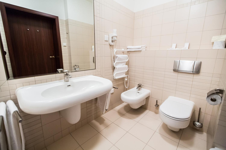 Bathroom 4