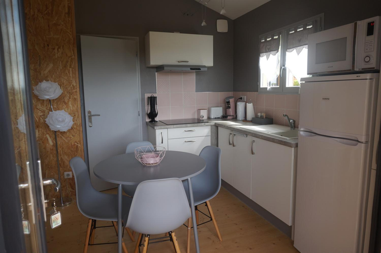 Dining Room 4