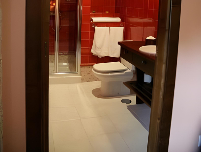 Bathroom 4, Casal dos Celenis, Pontevedra