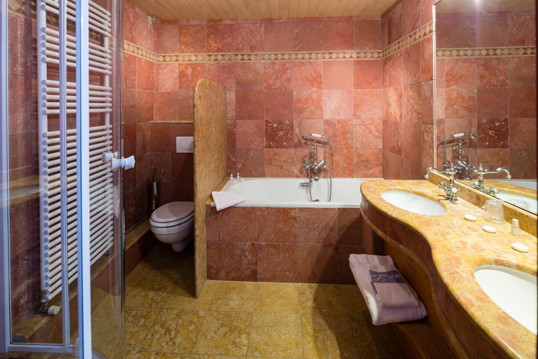 Bathroom 3
