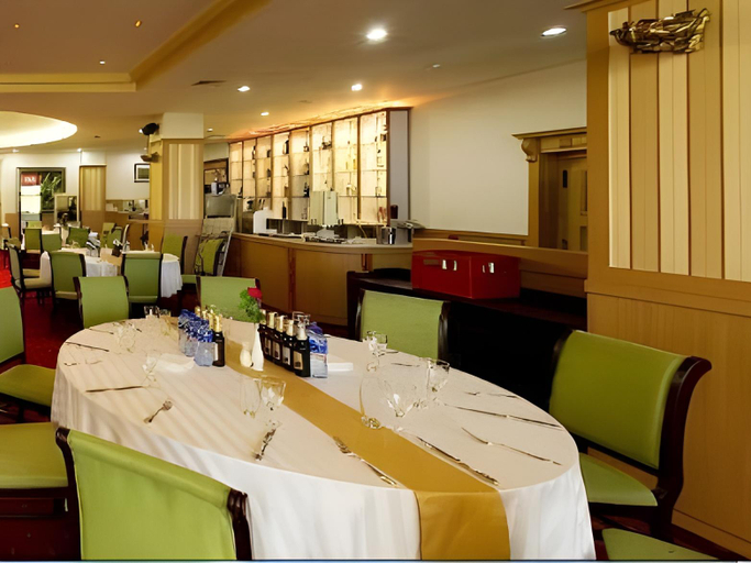 Food & Drinks 2, Sunjin Grand Hotel, Ulan Bator