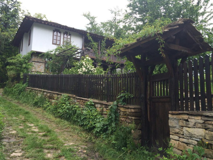 Others 4, Stefanina Guesthouse, Gabrovo