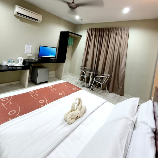 Bedroom 1, Hotel O Guesthouse Dseribong, Kota Bharu